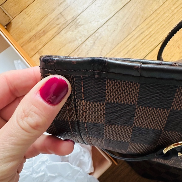 Authentic Louis Vuitton Damier Ebene Neverfull MM - Picture 6 of 12